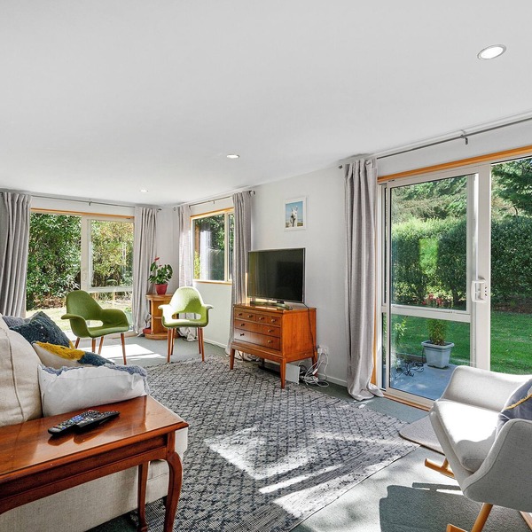MARAMA COTTAGE 2bdrm country charm — home away from home 15 min to CBD