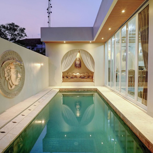 MarblePool - FlowerBath - DayBed - Spa - SunkenLR - Floating Breakfast - Vacanza