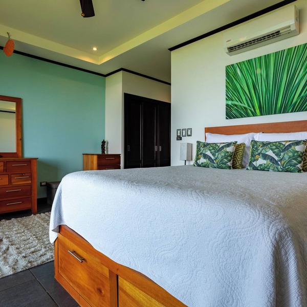 Marisol: Private 2 Bedroom/2.5 Bath Ocean View Condo in Dominical w/Pool Access