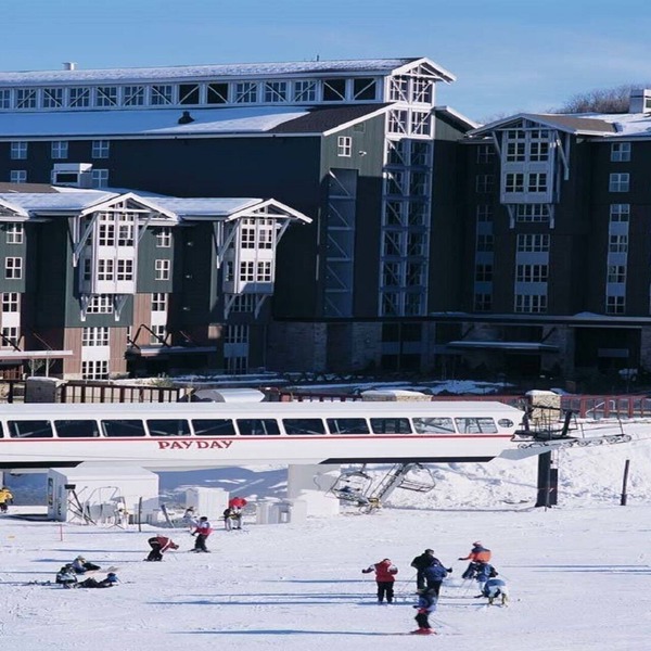 Marriott's Mountainside in/out skiing, IN 2/26/2027 OUT 3/5/27 ,