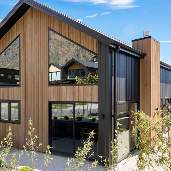 Marvellous on Muster - family home, mountain views