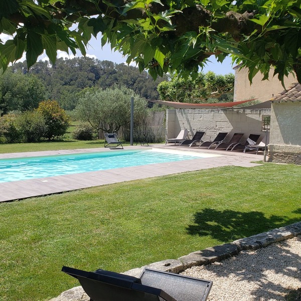 Mas between Avignon and Saint Remy de Provence Barbentane