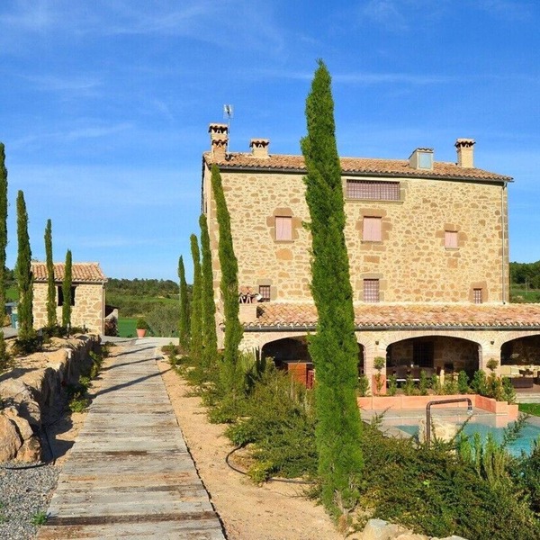 Masia Laveña - Very Comfortable And Traditional House