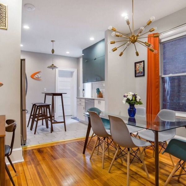 Massive 6BR & 4BA Private Duplex Townhouse Central