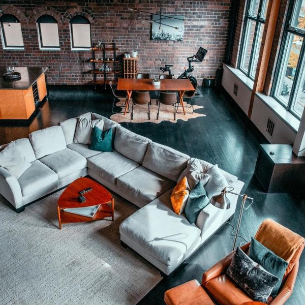 Massive Downtown Seattle Condo - Free Parking!