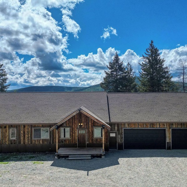 McGregor Retreat | Forest Lodge on McGregor Lake, 5 Bed, Sleeps 10