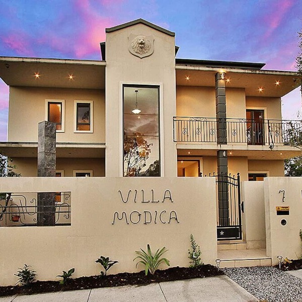 Mediterranean Villa (Whole House)