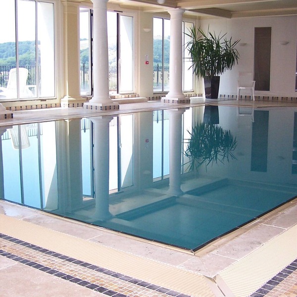 Mendips View Country Cottage, Dog friendly. Free use of Swimming Pool and Gym