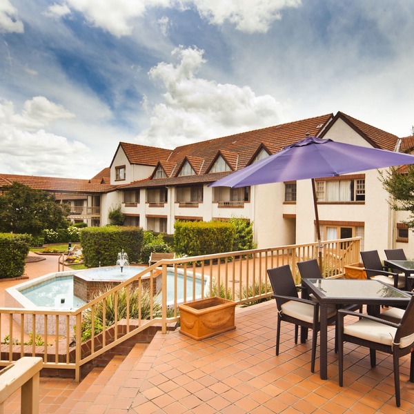 Mercure Canberra