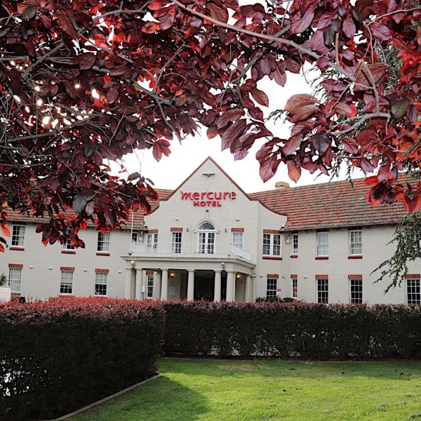 Mercure Canberra
