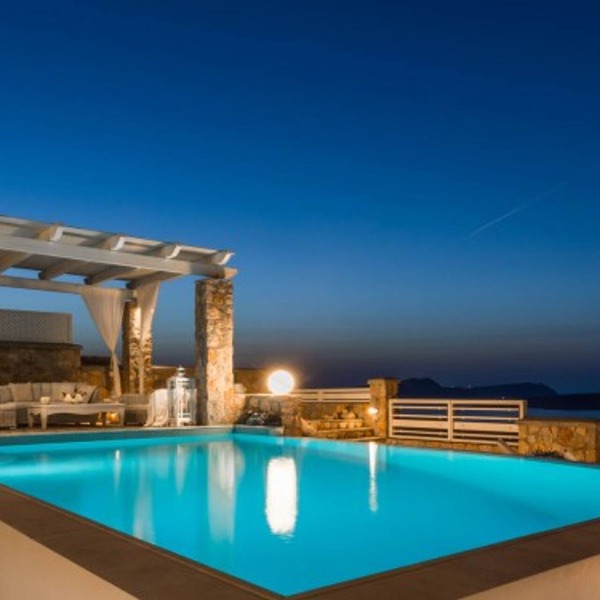 Michaela Residence Santorini