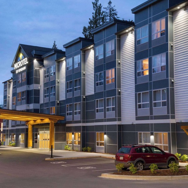 Microtel Inn & Suites by Wyndham Oyster Bay