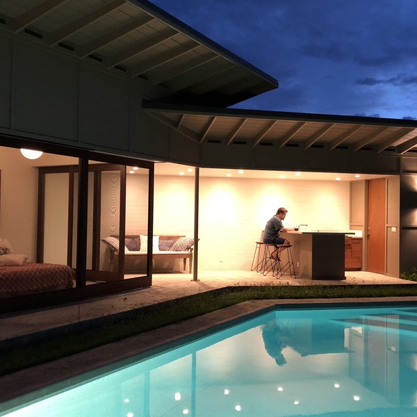 Mid-Century Honolulu Oasis minutes from Diamond Head & Waikiki Beach