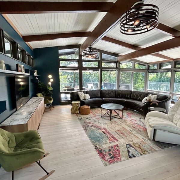 Midcentury Modern Getaway * Quiet Neighborhood