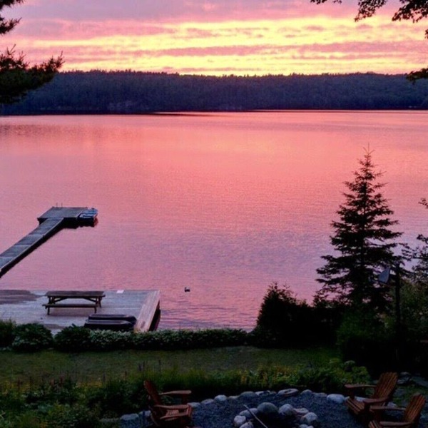 Million Dollar View, Private Cottage Escape