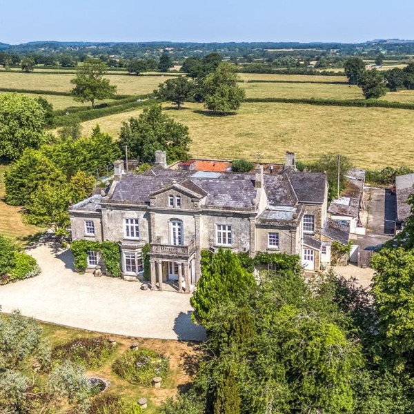 Milton Manor