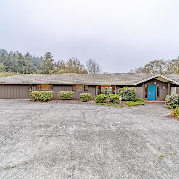 Mimi's Ranch House