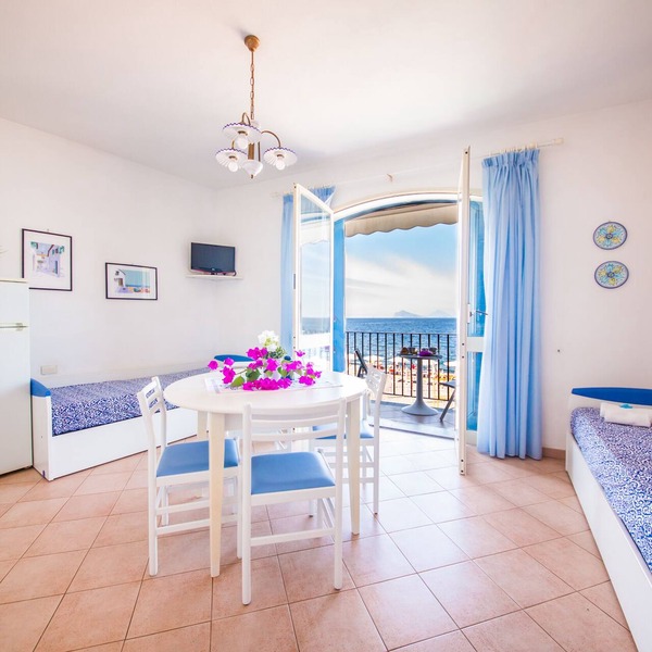MISTRAL SRL - RESIDENCE AND HOLIDAY HOMES