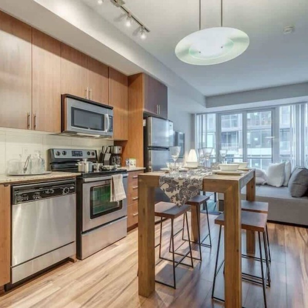 Modern 1BR Downtown Condo near everything,Sleeps 4