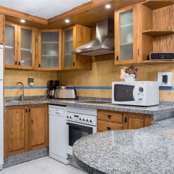 Modern 2-Bed Apartment | Taurito Resort | Sleeps 6