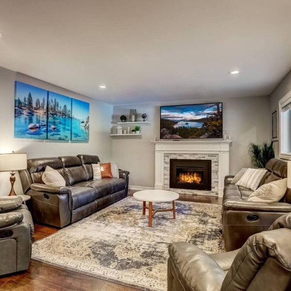 Modern 5BR Home | Chef’s Kitchen | BBQ | Sleeps 10