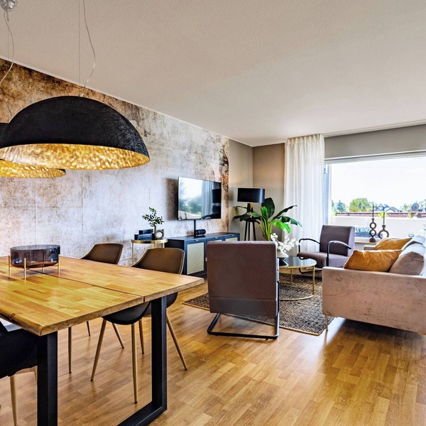 Modern apartment with balcony & 2 parking spaces