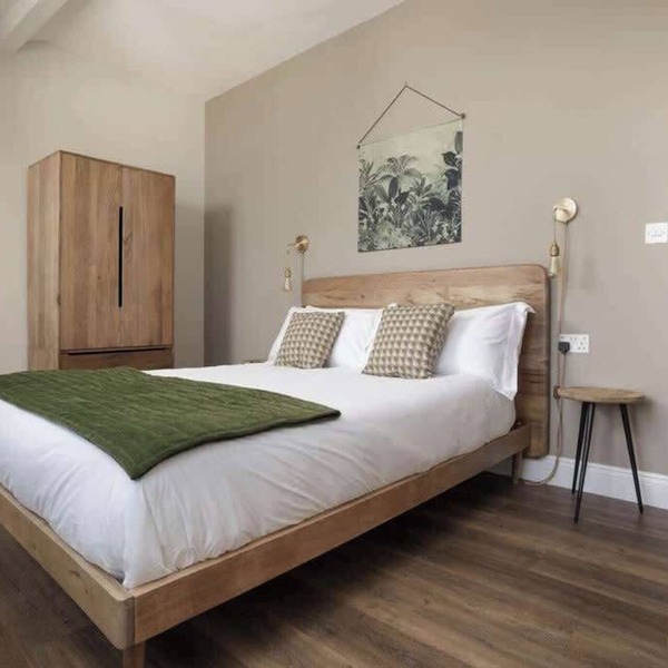 Modern Central one Bedroom Apartment in Penzance