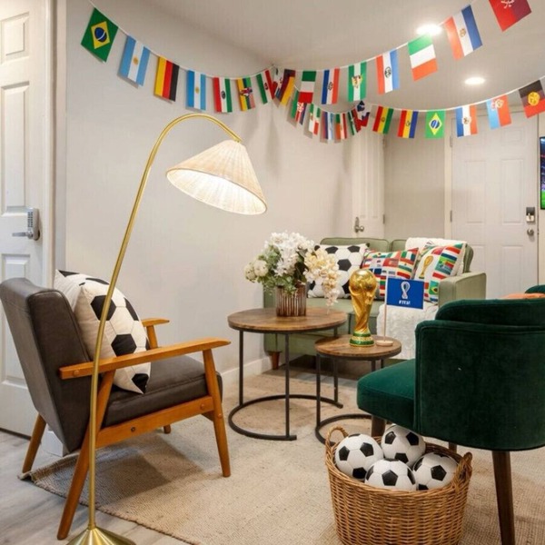 Modern Cozy Bright 2BR Lower Unit w/private entry