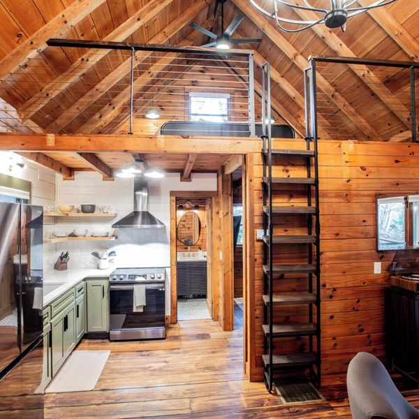 Modern Creekside Cabin + Fire pit