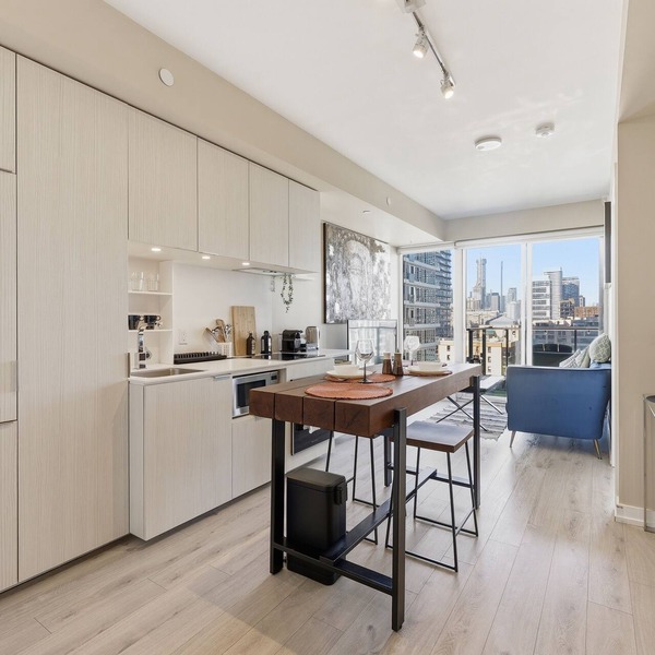 Modern Downtown Toronto Condo with Balcony Near Eaton Centre