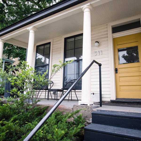 Modern Elegance & Historic Charm W7th/DT STP South Unit