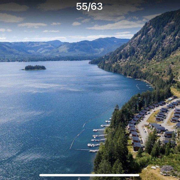 Modern, Lakefront Resort Style Suite-1st Class Location, Resort & Cottage suite.