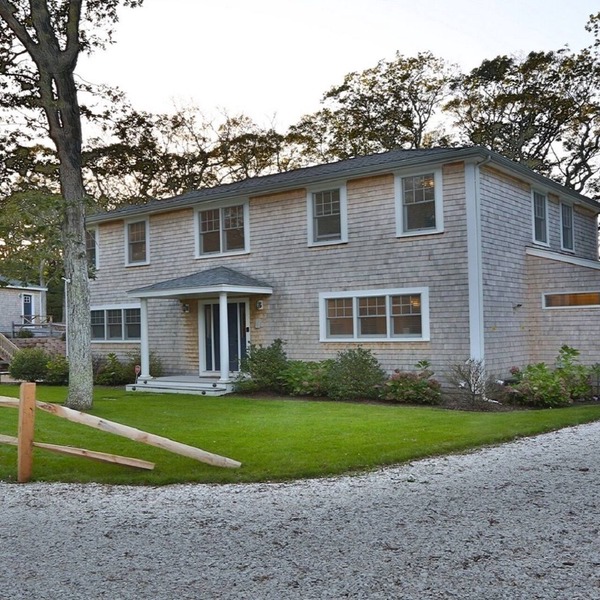 Modern, luxury 5-bed, 4.5-bath w/full basement! Now booking for 2026!