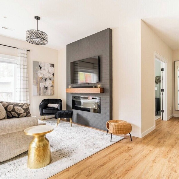 Modern Maple Valley Apartment with Hot Tub, Laundry, Kitchen. Great for visiting family and friends