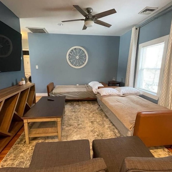 MODERN MASSIVE LARGE GROUP 3800sf MIT HARVARD BOS