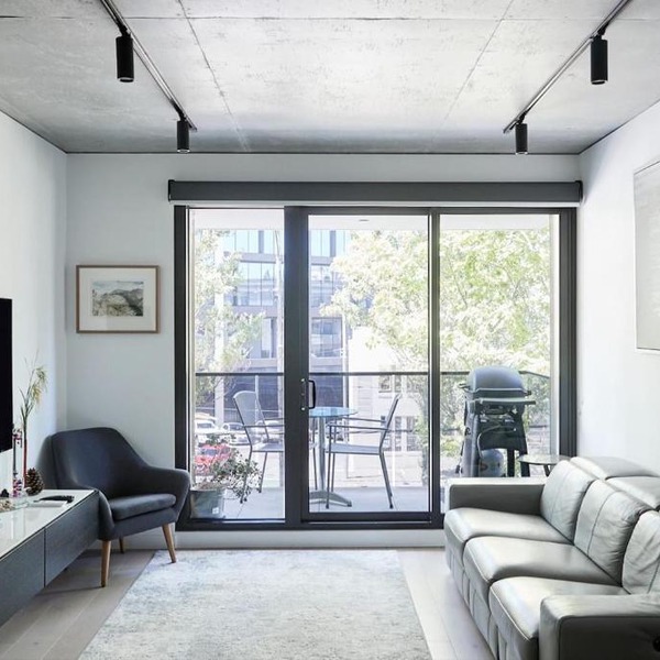 'Modern Minimalism' Slate Chic in the City