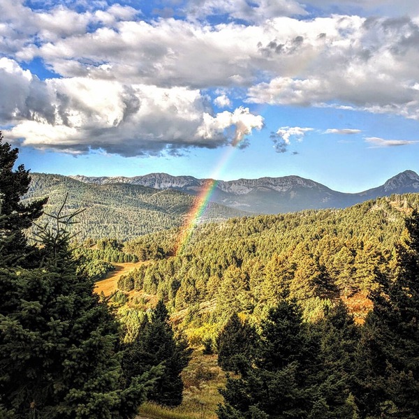 Modern Mountain Home w/Stunning Mountain Views. The best of Southwest Montana!
