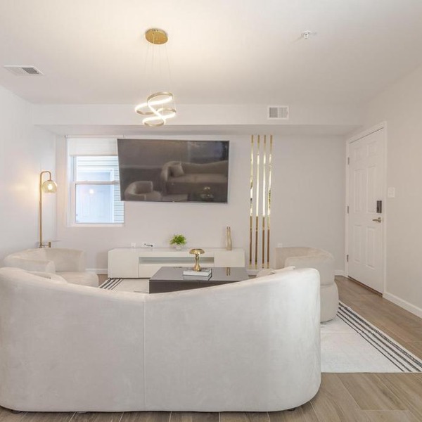 Modern one bedroom apartment
