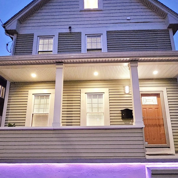 Modern Smart Home with EV charger Near Boston & Harvard, 0.7 miles to MBTA