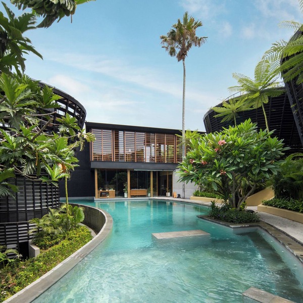 Modern Tropical 2BR Loft Nelayan Beach Canggu