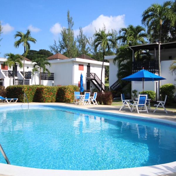 Modern & Updated 1-bedroom condo with Golf Course View just perfect for Two!
