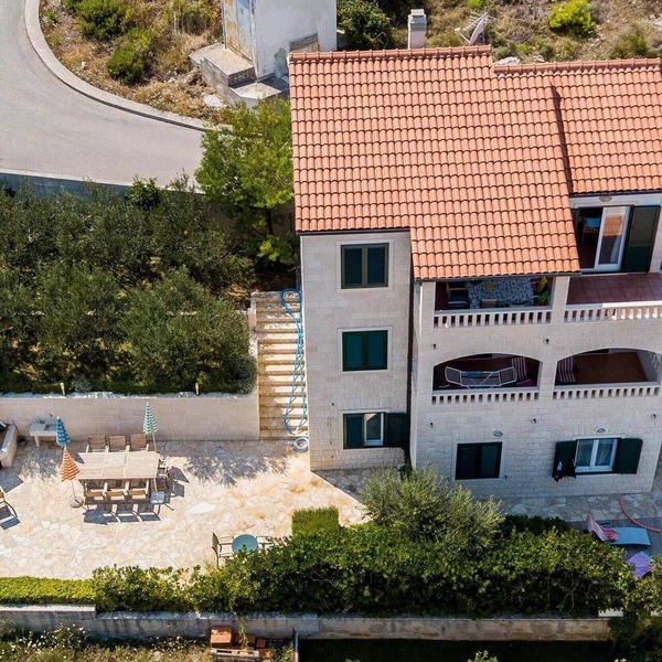 Modern Villa, pool, terrace, small orchard, pebble beach, lovely views,sleeps 8