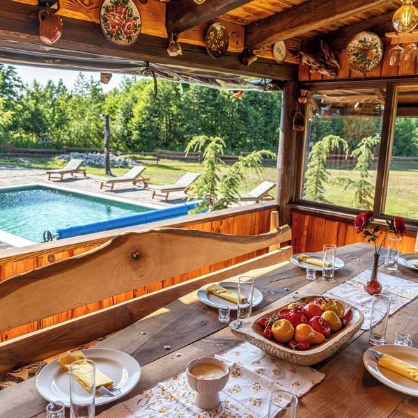Modern villa with pool and jacuzzi in the heart of Lika by river and nature.