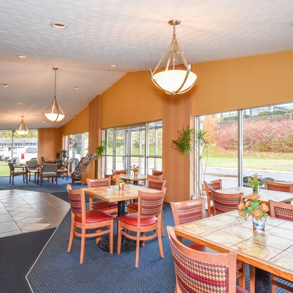 Monticello Inn Framingham