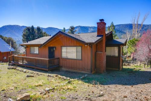 Mountain-View Haven w/Deck in Pine Mountain Club