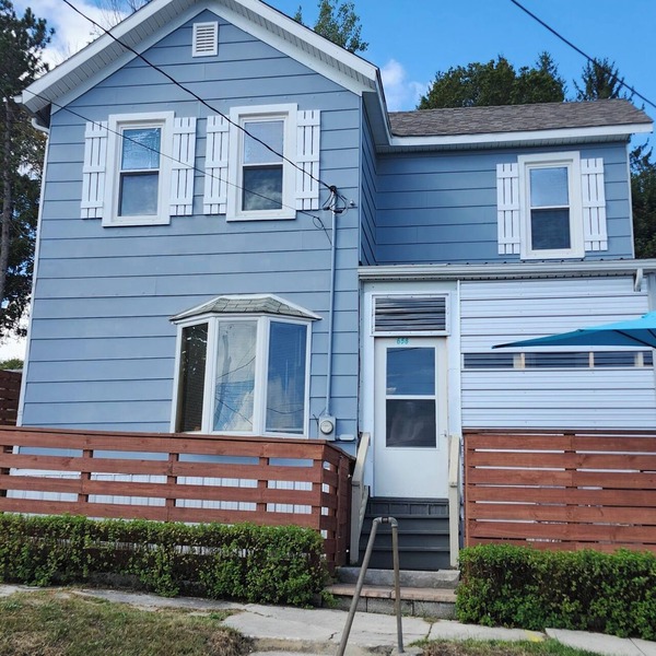 MOUNTAIN VIEW HOUSE, 2-minute walk to downtown