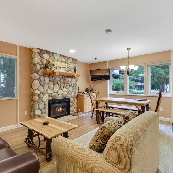 Mountain Villa 335E - Just Behind Boyneland Lift | Ski-In/Out