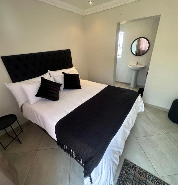 Mphagahle B&B