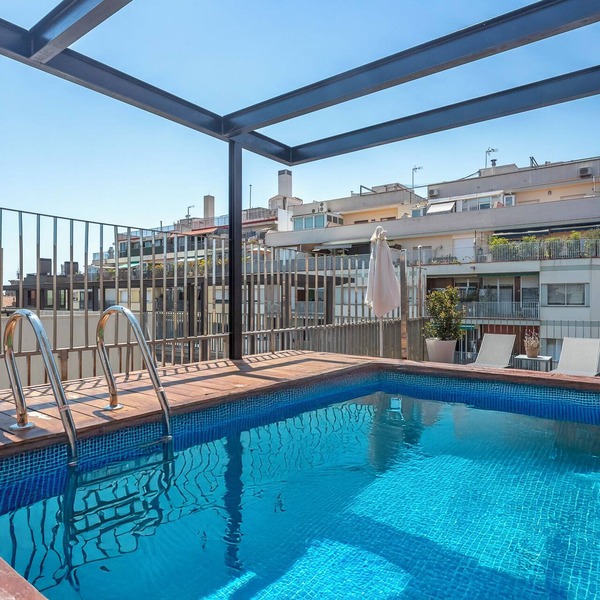 MSB Rooftop Pool City Center