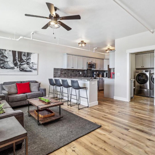 Mtn-View Apt w/Deck in Historic Virginia City